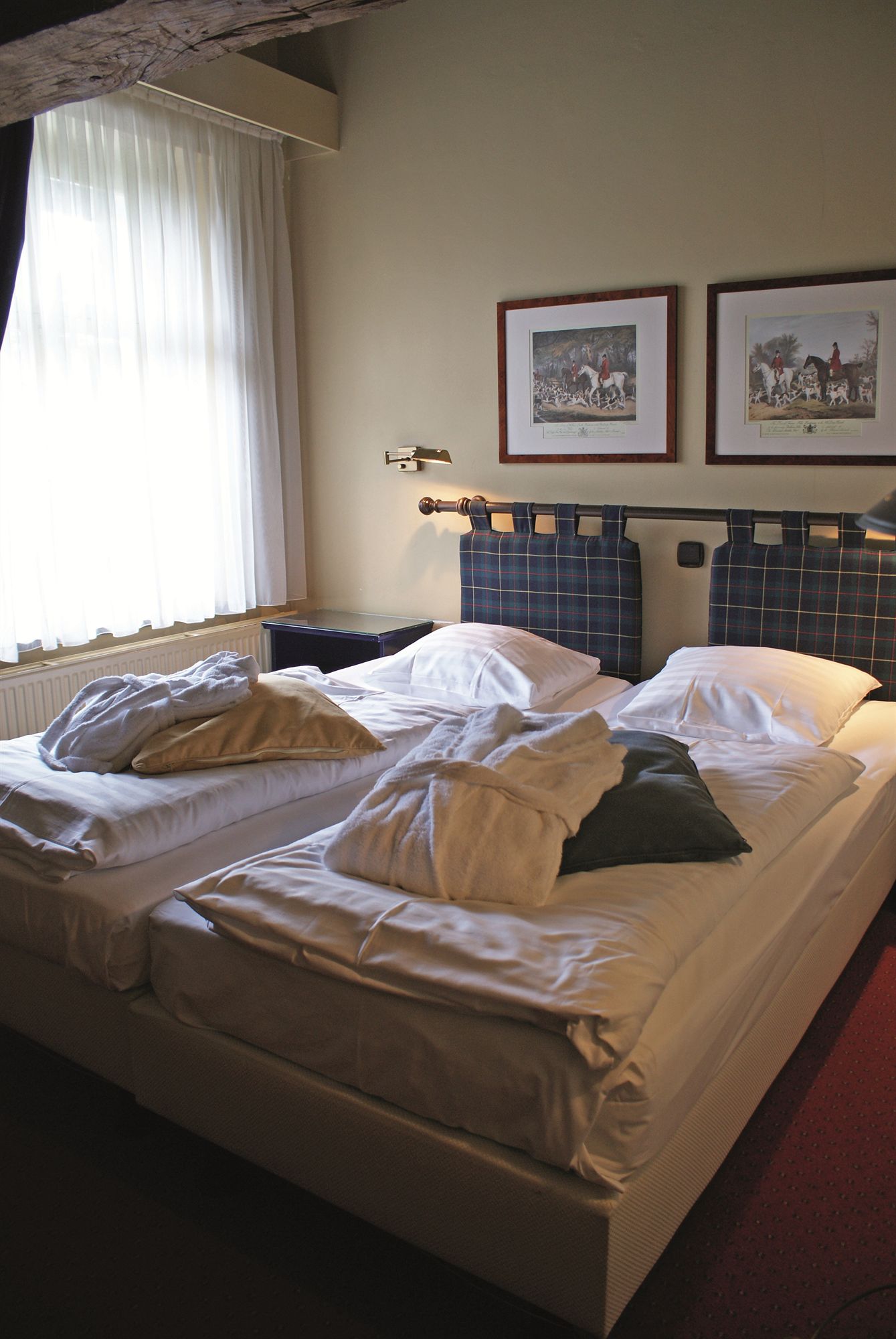 Фото Fletcher Hotel-Restaurant Kasteel Erenstein