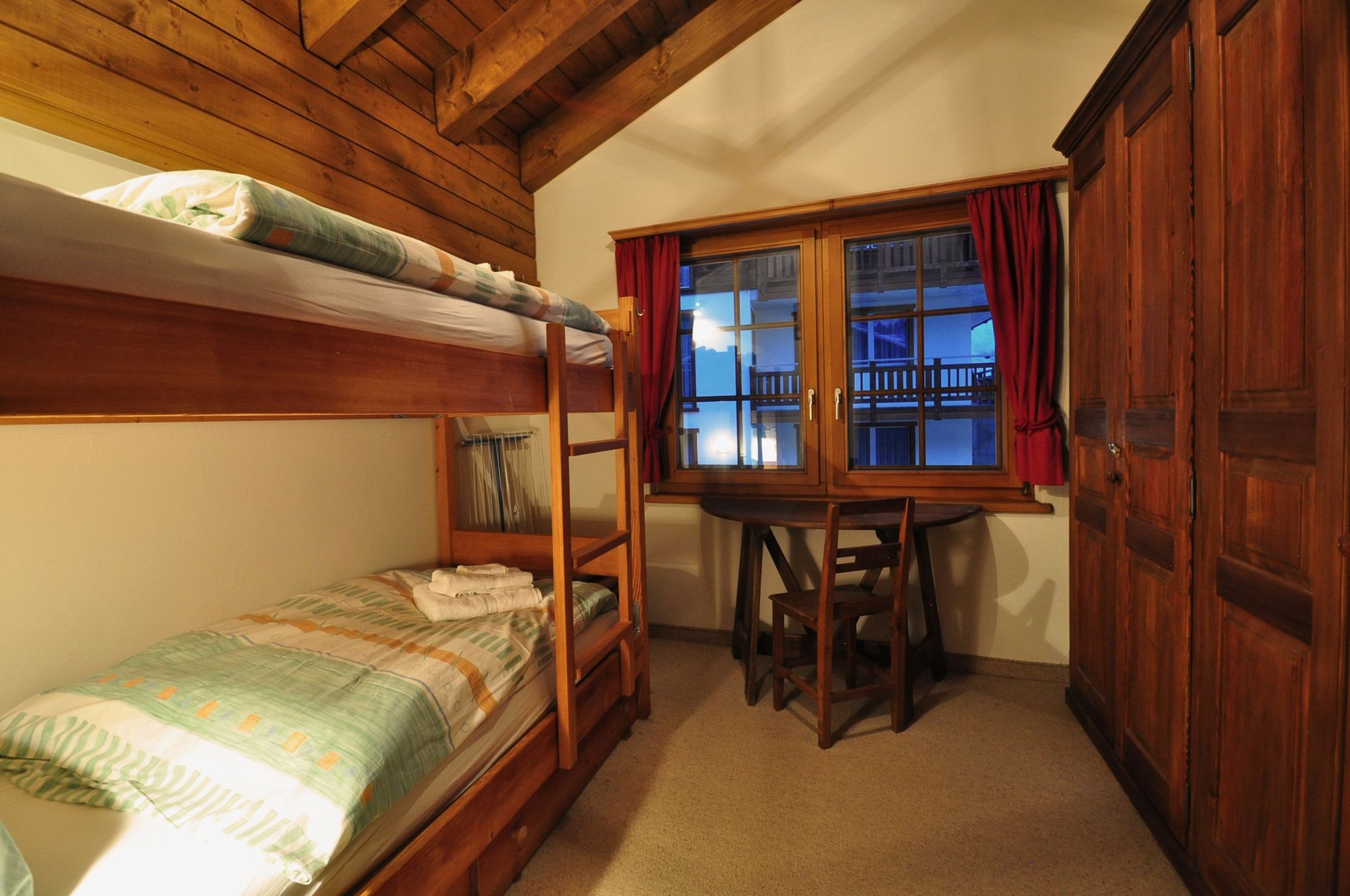 Фото Haus Tiefbach - Wohung Cervino