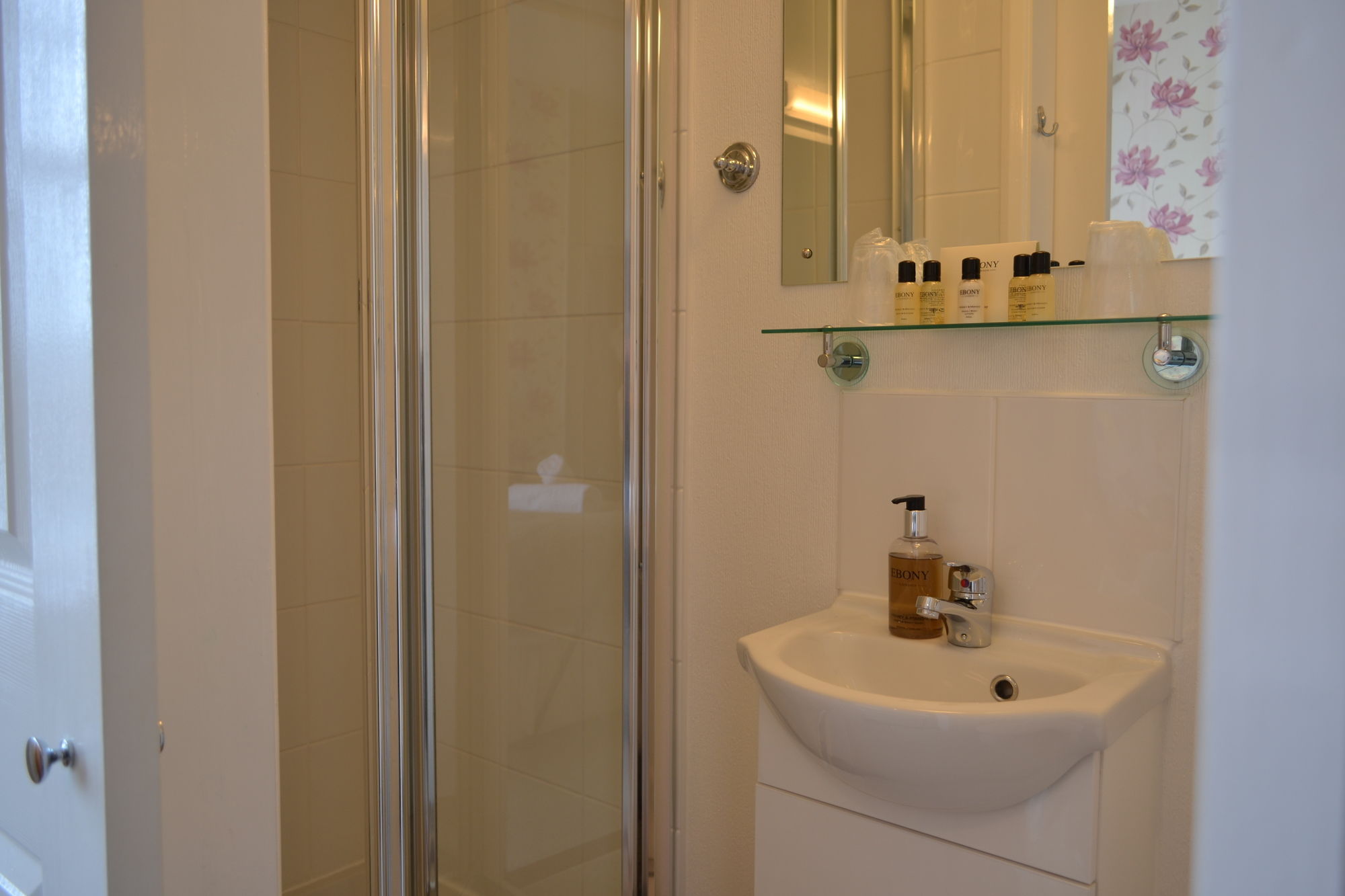 Фото The Sandpiper Guest House