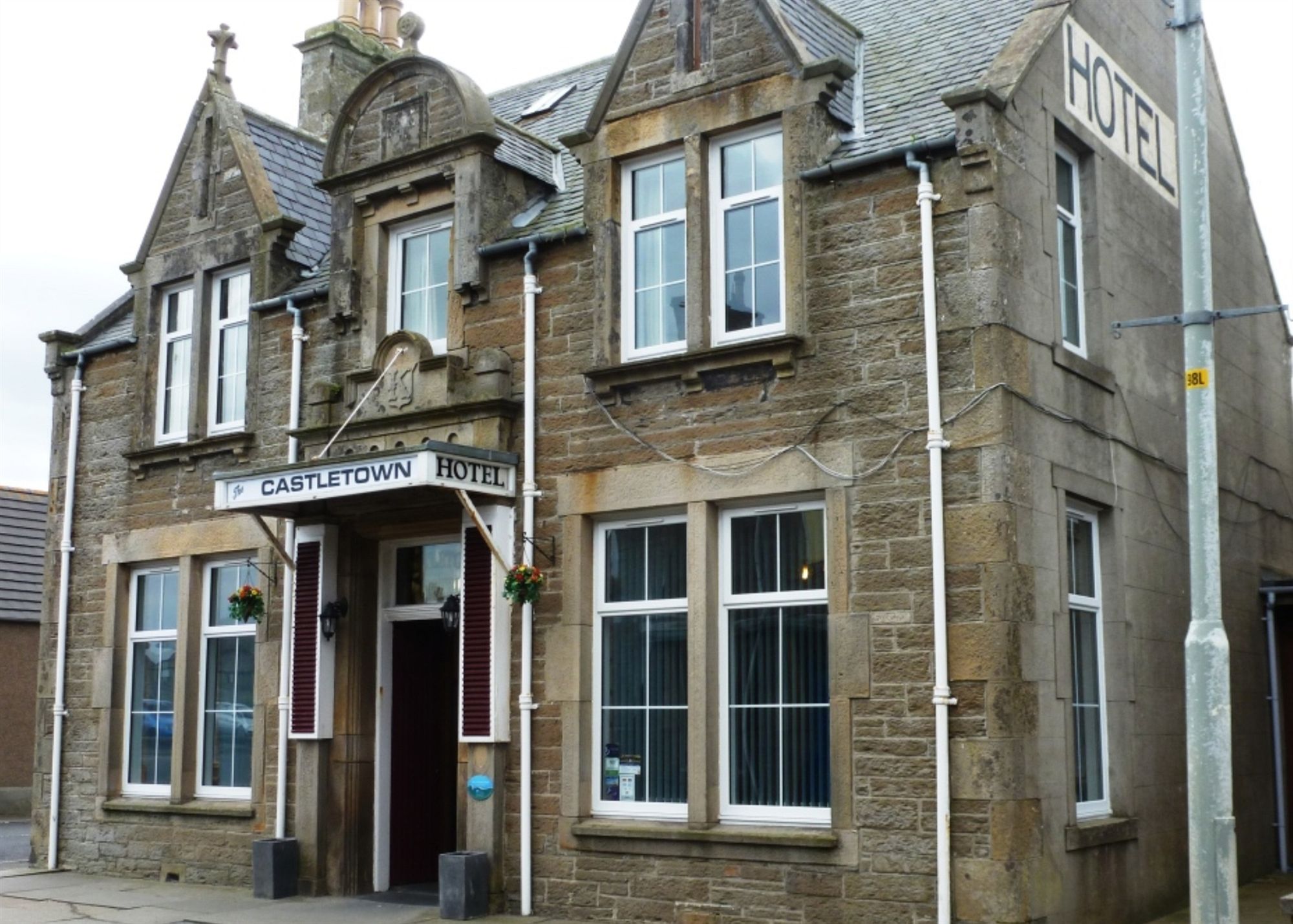 Фото Castletown Hotel