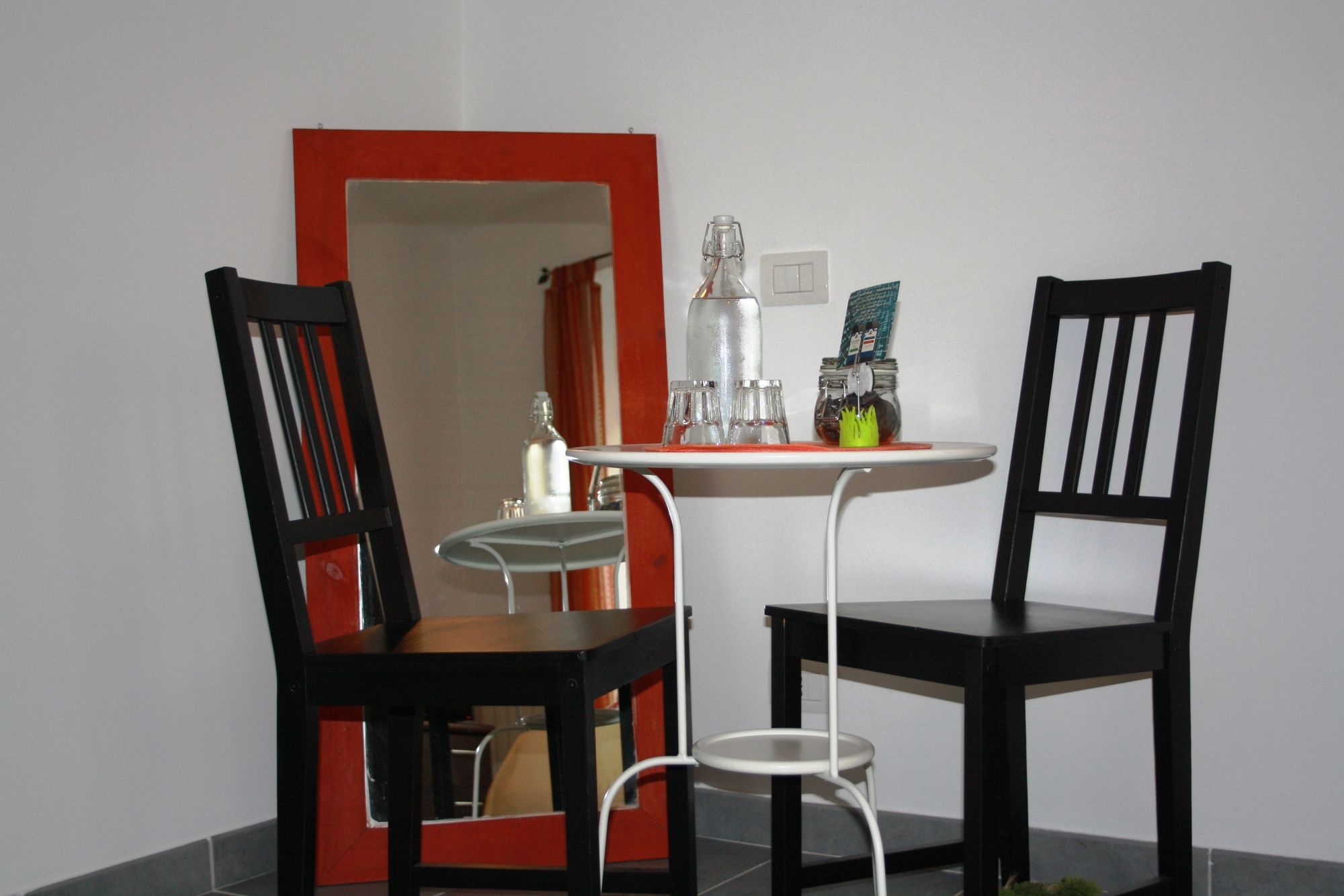 Фото Salotto Piramide B&b