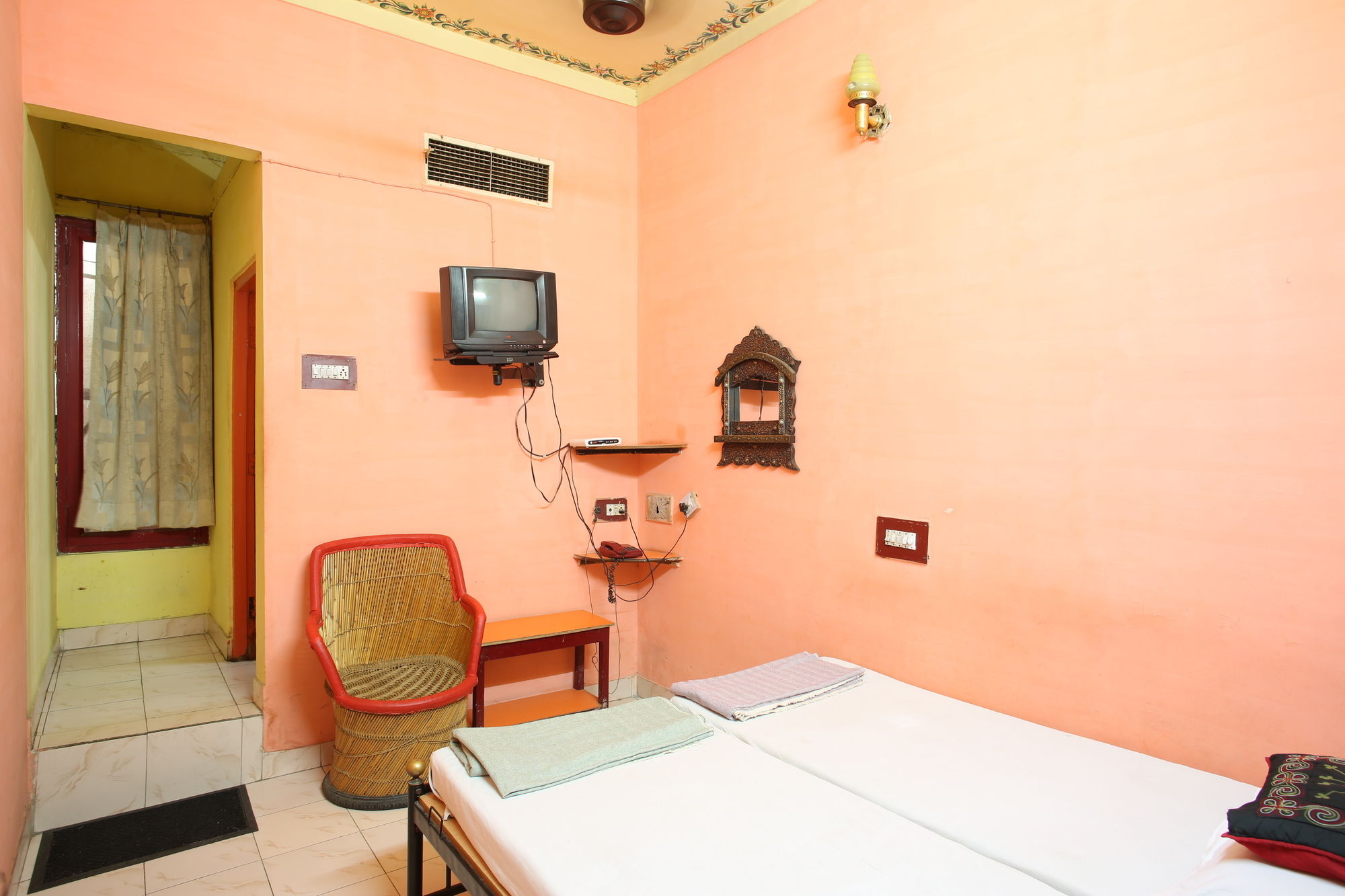 Фото Govind Hotel