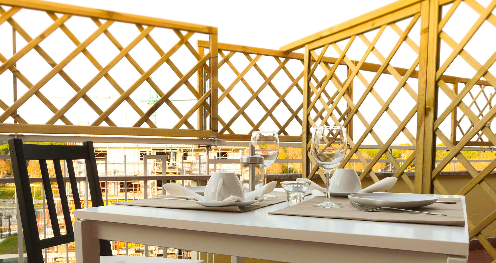 Фото Atticoromantica