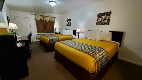 Гостиница Motel West в Бенде