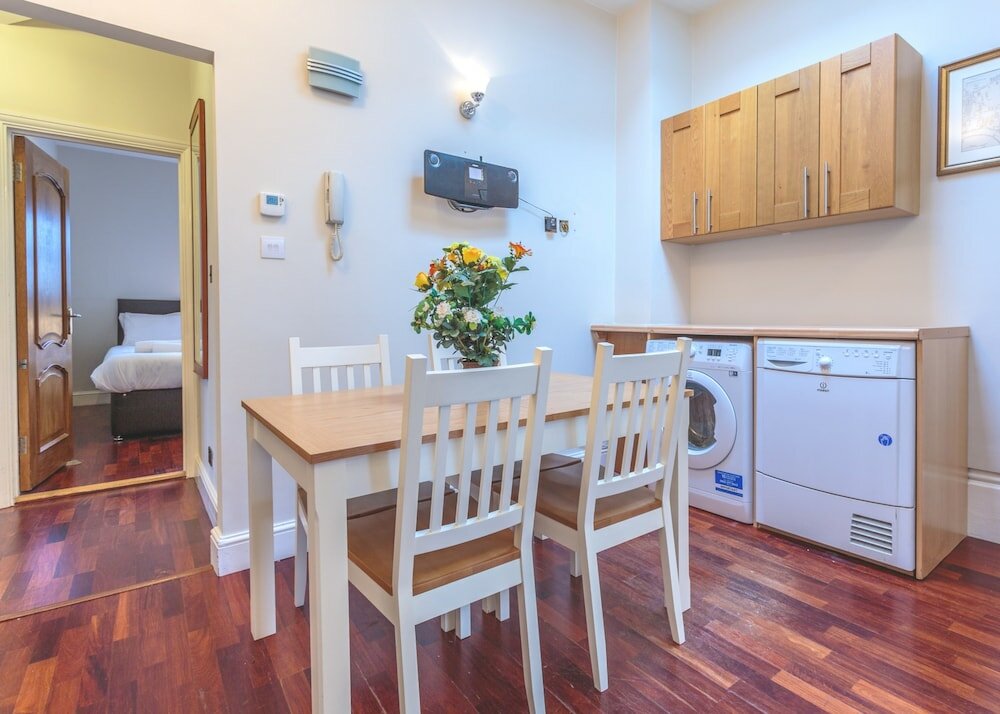 Фото Castletown House Apartments