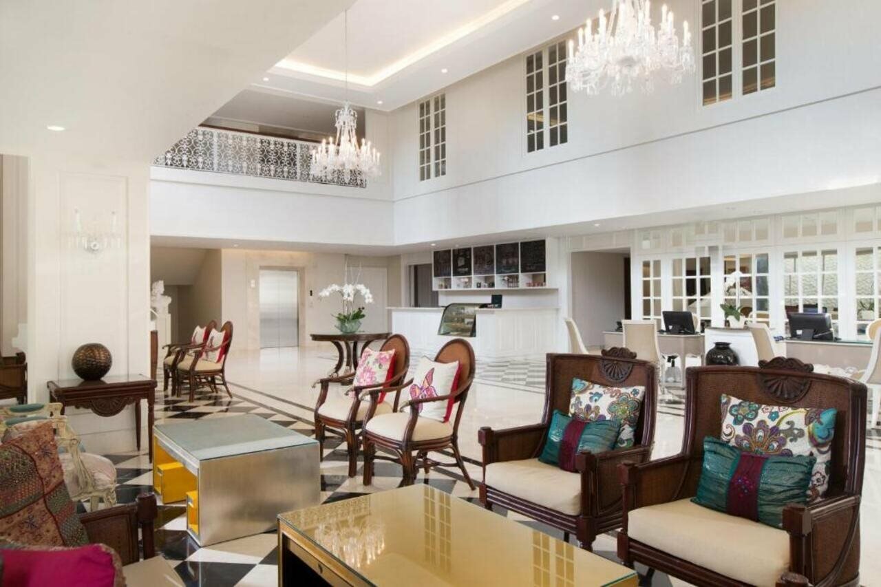 Фото Hotel Santika Seminyak