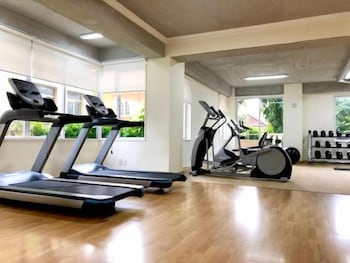 Фото Saigon Court Serviced Apartment