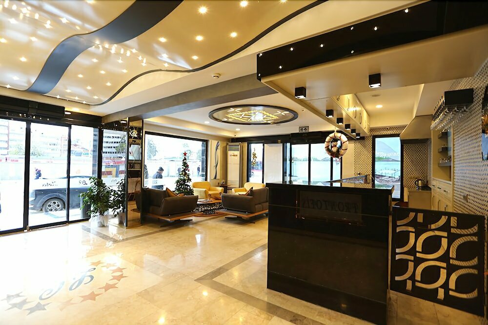 Hotel Life Corner Hotel, Izmir, photo