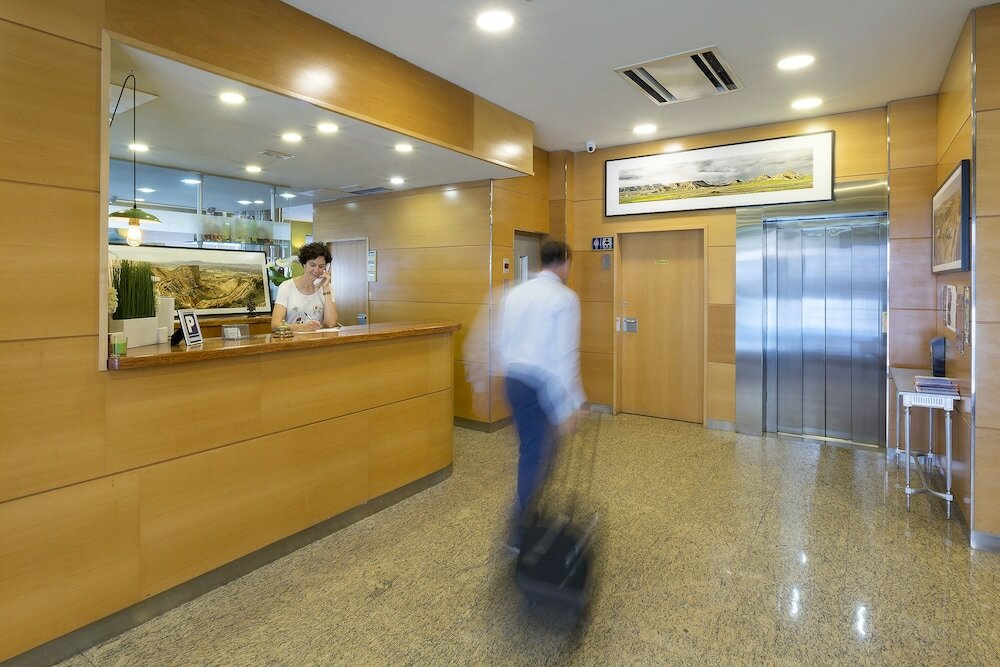 Фото Hotel Santamaría