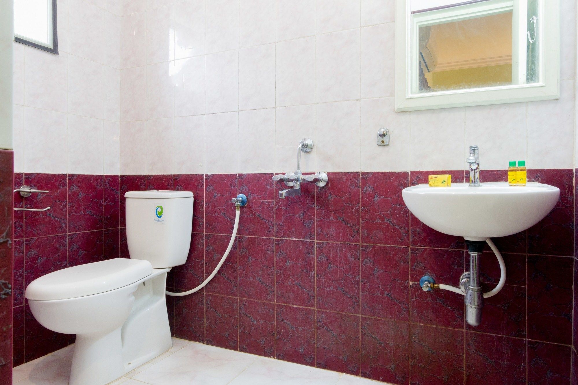 Фото FabHotel Metro Manor Central Station