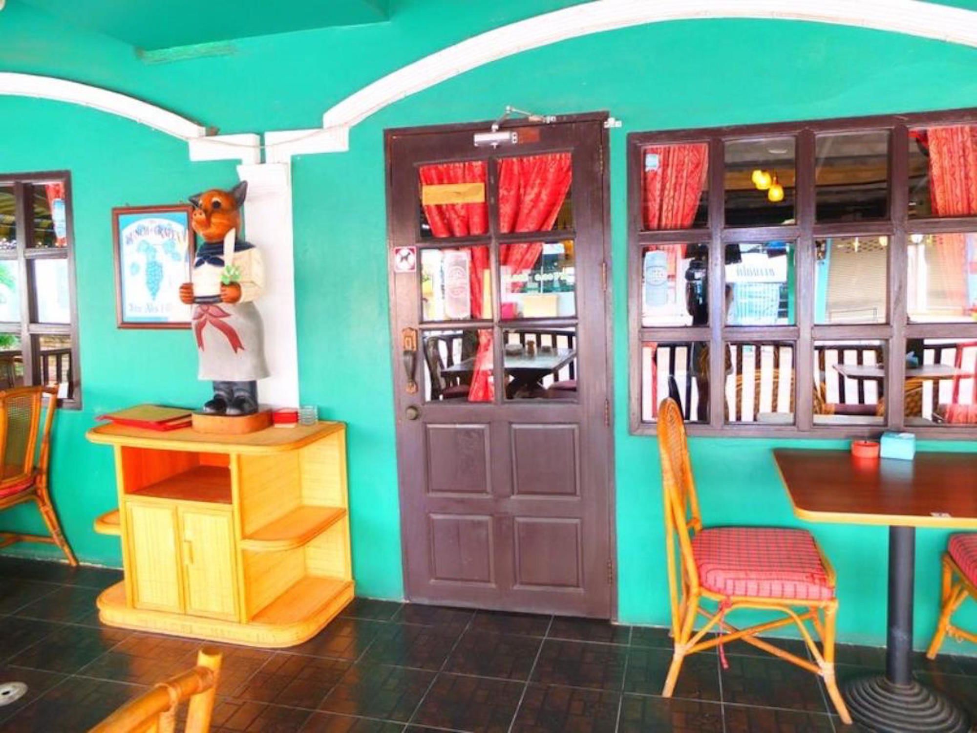 Фото The Caddy Shack