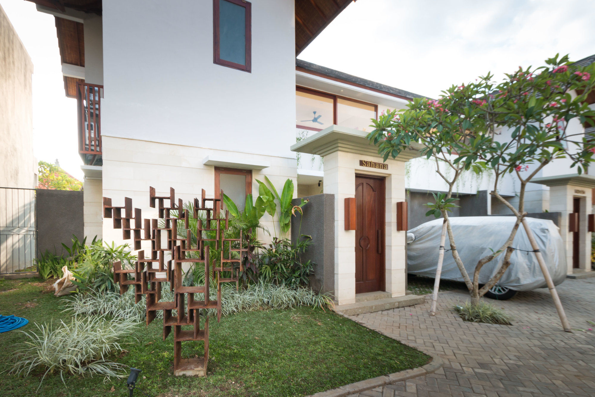 Фото Sanur Art Villas