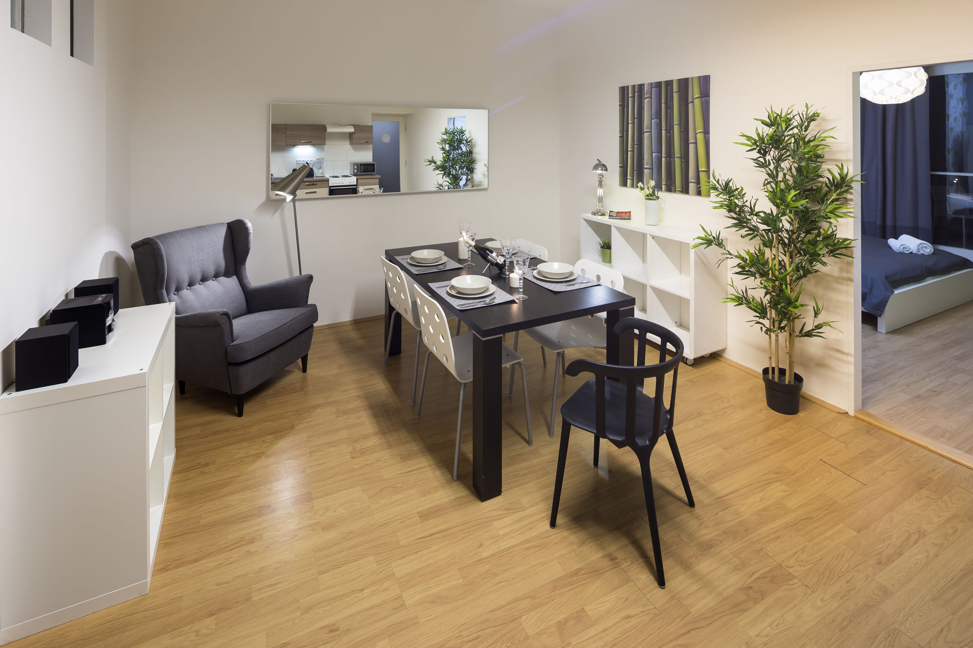 Фото New Town - Apple Apartments