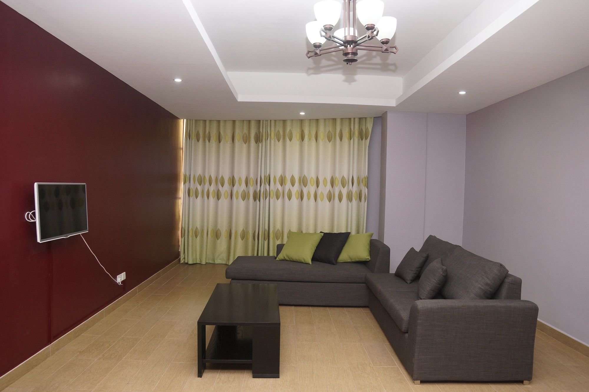 Фото Là Ponye Hotel Apartment