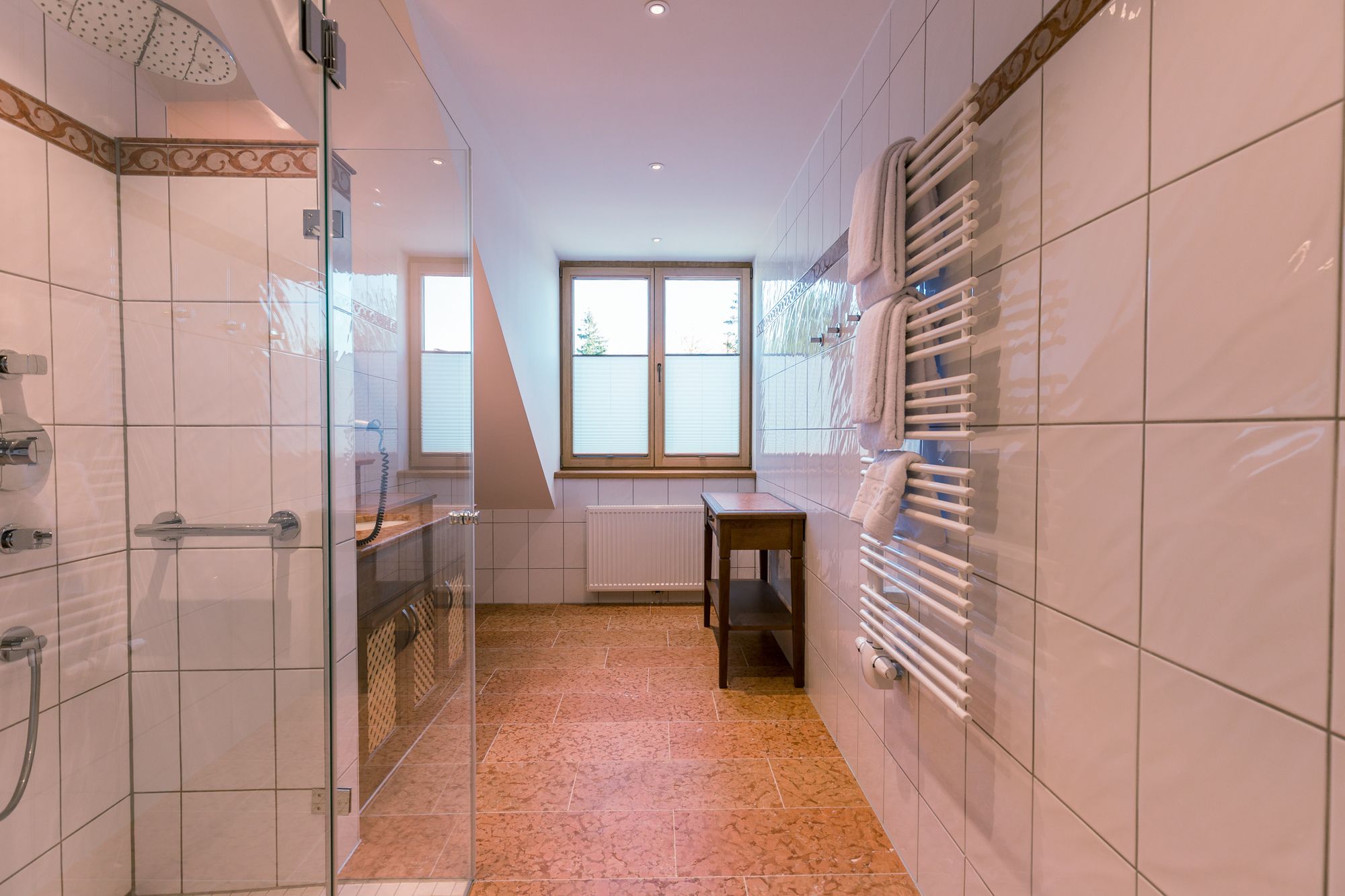 Фото Hotel & Gaststätte zum Erdinger Weißbräu