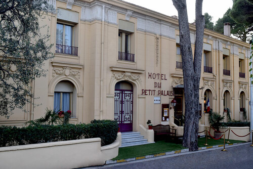 Гостиница Hôtel Petit Palais в Ницце