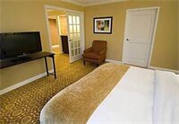 Фото Falls Church Marriott Fairview Park