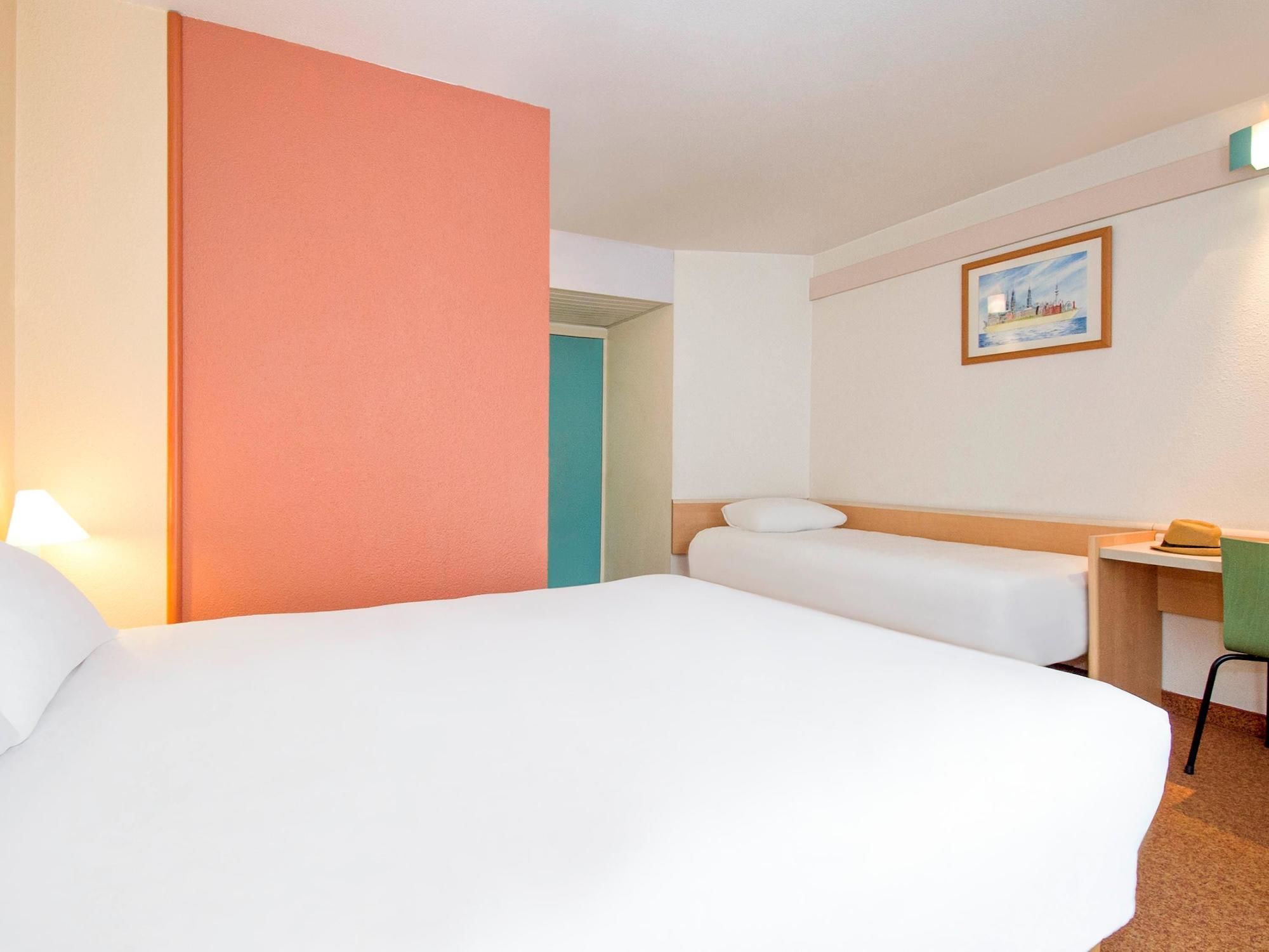 Фото Ibis Blois Centre Château