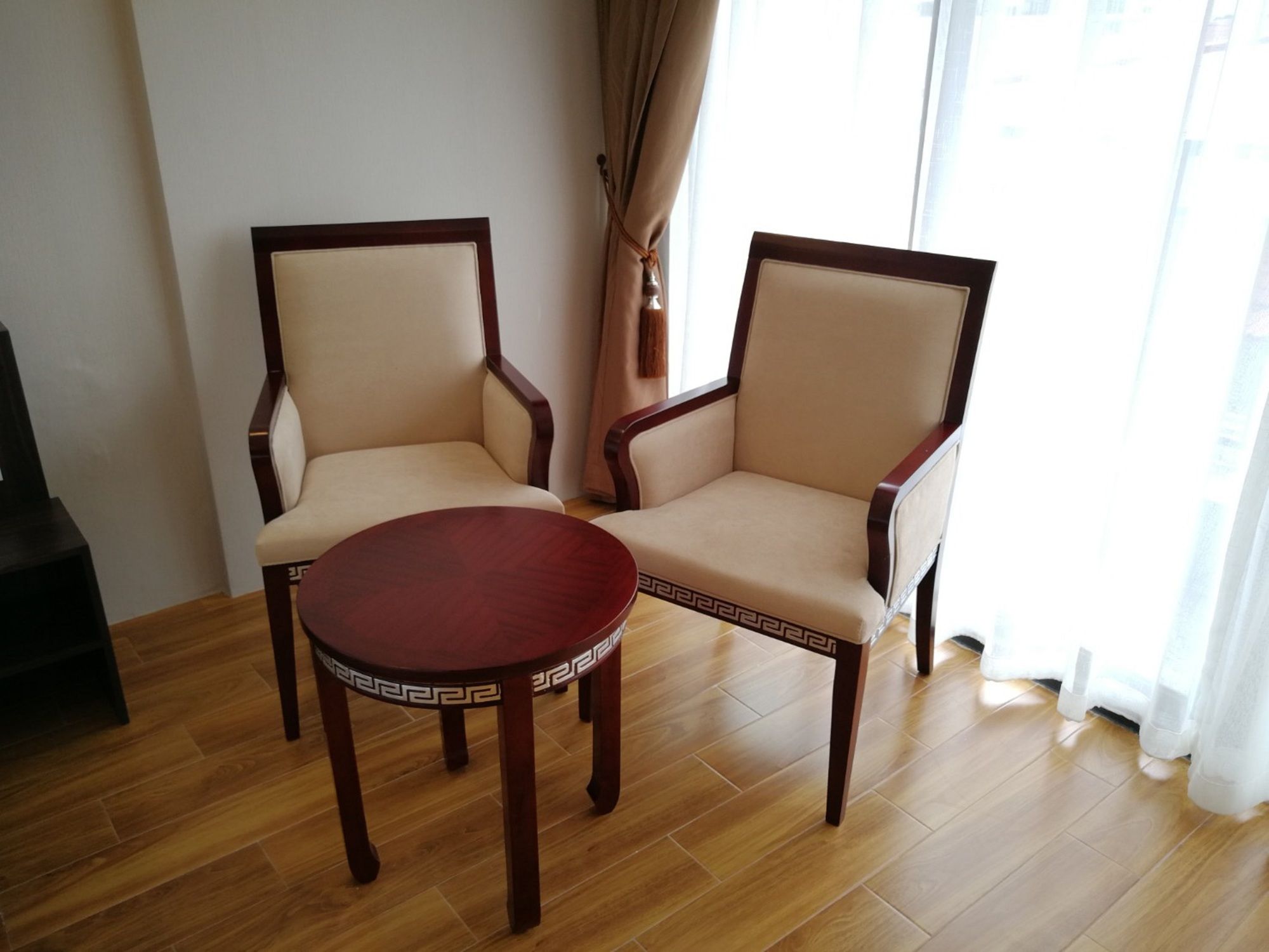 Фото Golden Jomtien Beach Hotel