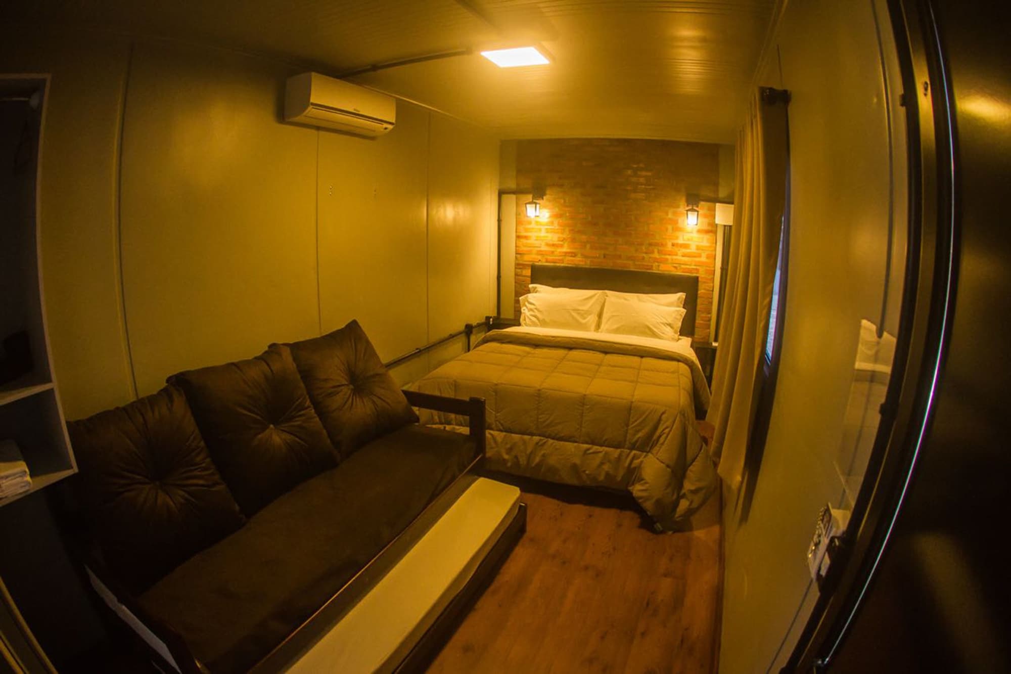 Фото Pousada Costa Container