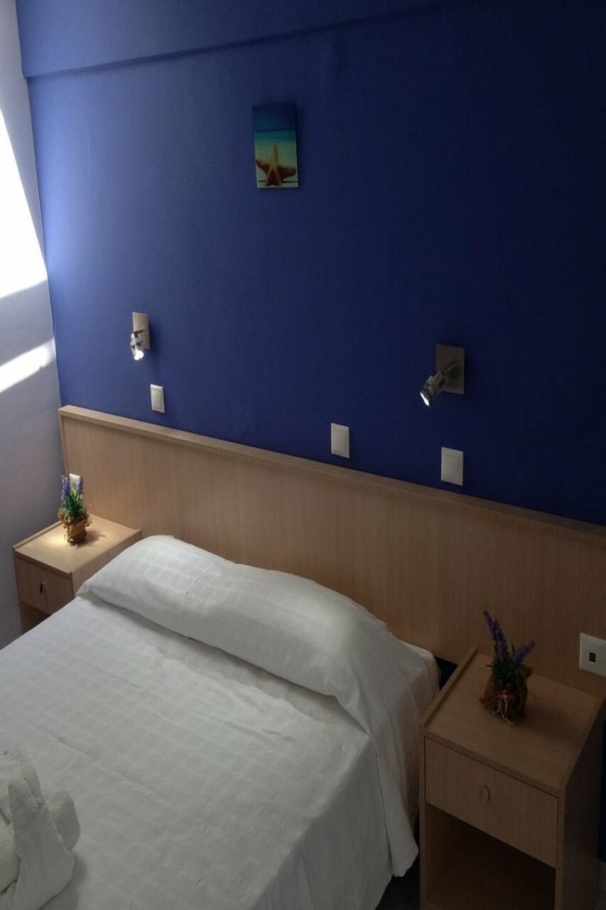 Фото Zefyros Hotel