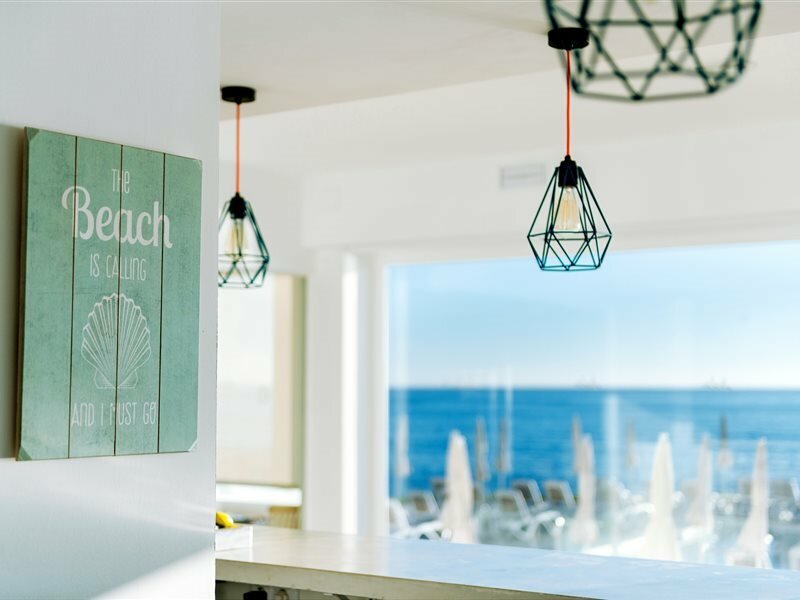 Фото Hotel Atolon