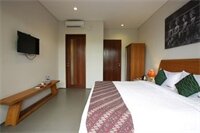 Фото RedDoorz @ Nelayan Canggu