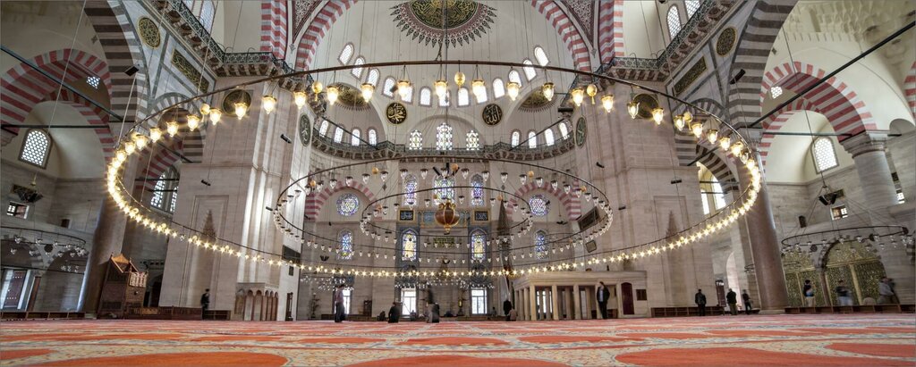 Sound and lighting equipment Safir Avize, Istanbul, photo