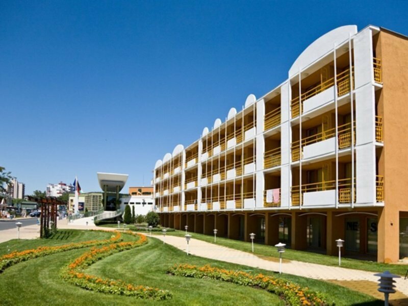 Фото отеля 2