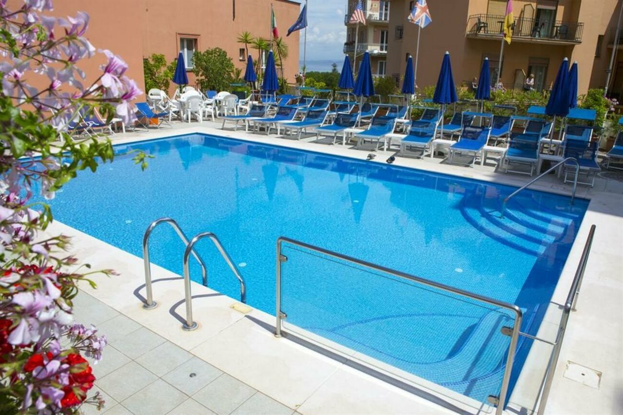 Фото Hotel Villa Maria - Sorrento