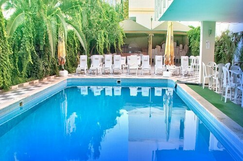 Гостиница Hotel Santur в Кушадасы