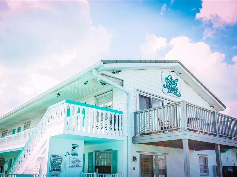 Фото The Boat House