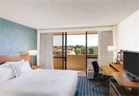 Фото Fairfield Inn & Suites by Marriott Charlotte Uptown