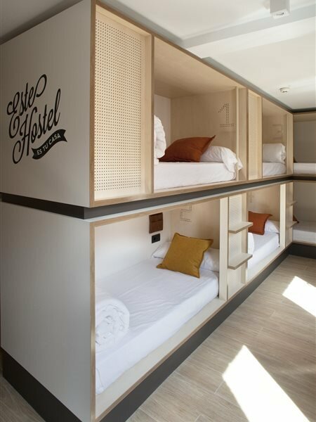 Фото Toc Hostel Sevilla