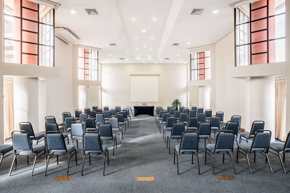 Фото Piazza Navona Porto Alegre by Intercity