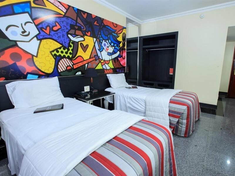 Фото отеля 3