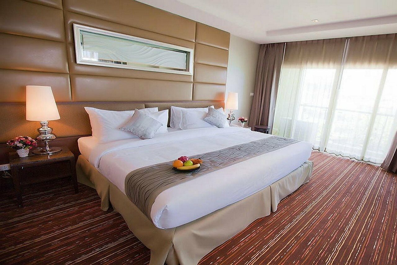 Фото Intimate Hotel Pattaya