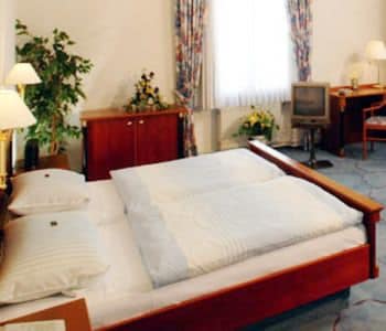 Фото Hotel Deutsches Haus