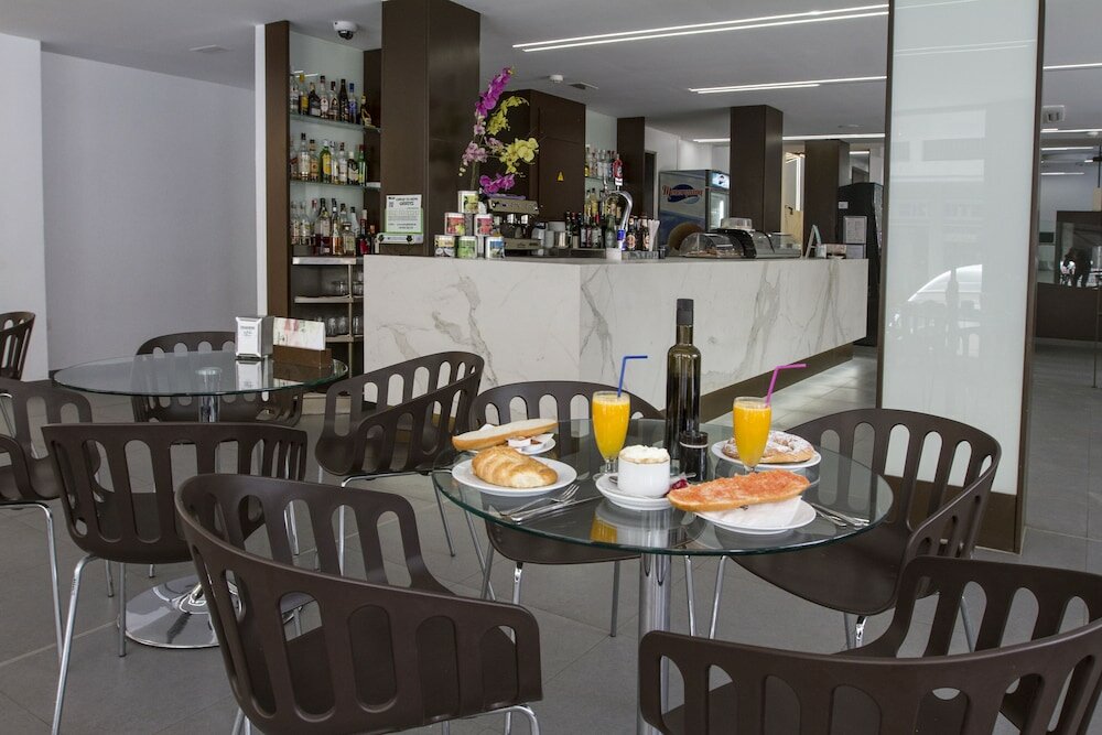 Фото Hotel Montesol Benidorm