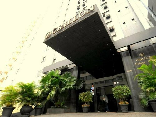 Гостиница Crillon Palace Hotel в Штате Парана