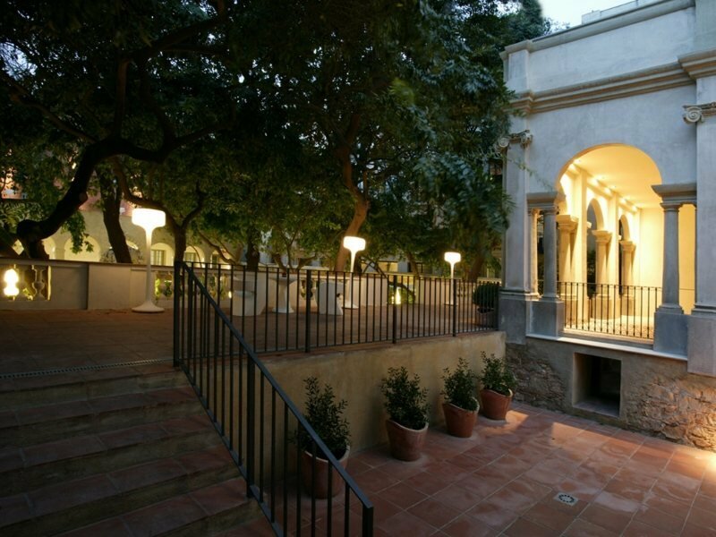 Фото Petit Palace Boquería Garden