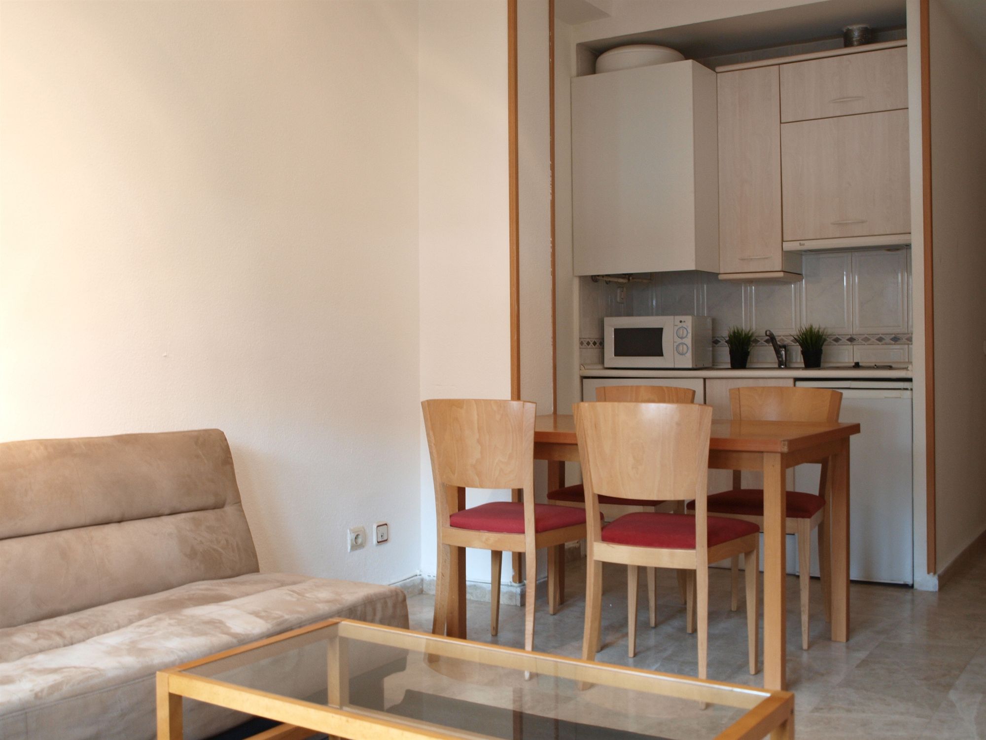 Фото Stylish City Apartments