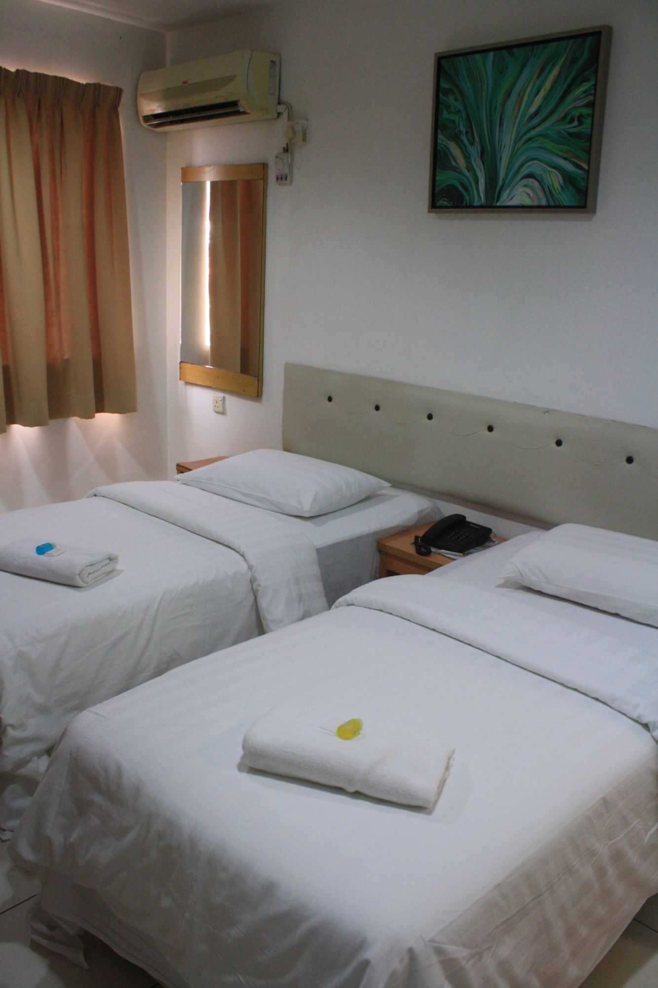 Фото De Ocean Hotel