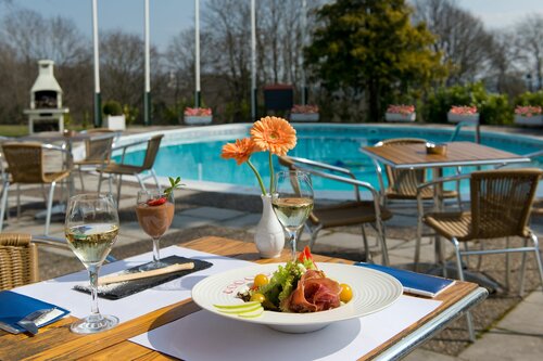 Внешний вид отеля Globales Post Hotel & Wellness в Эрстали, фото 5