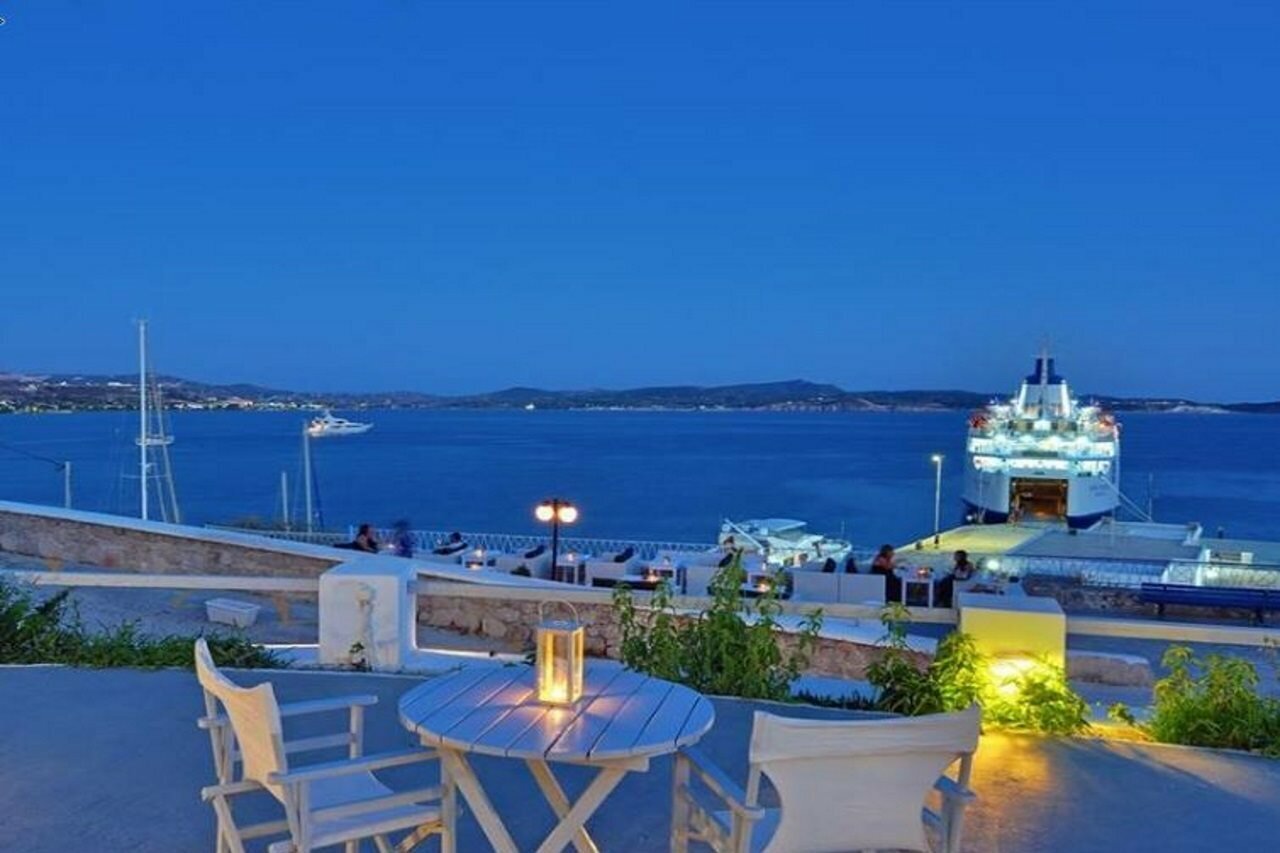 Фото Hotel Adamas