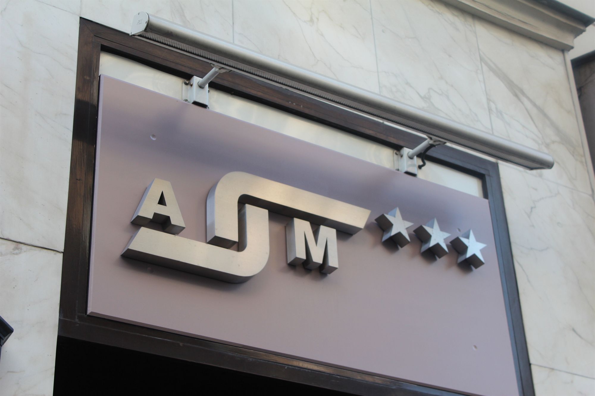 Фото Avia Saphir Montparnasse