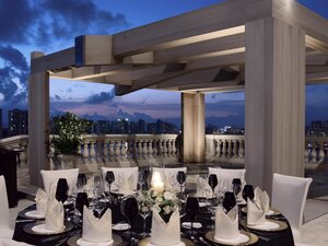 Гостиница Sofitel Macau At Ponte 16