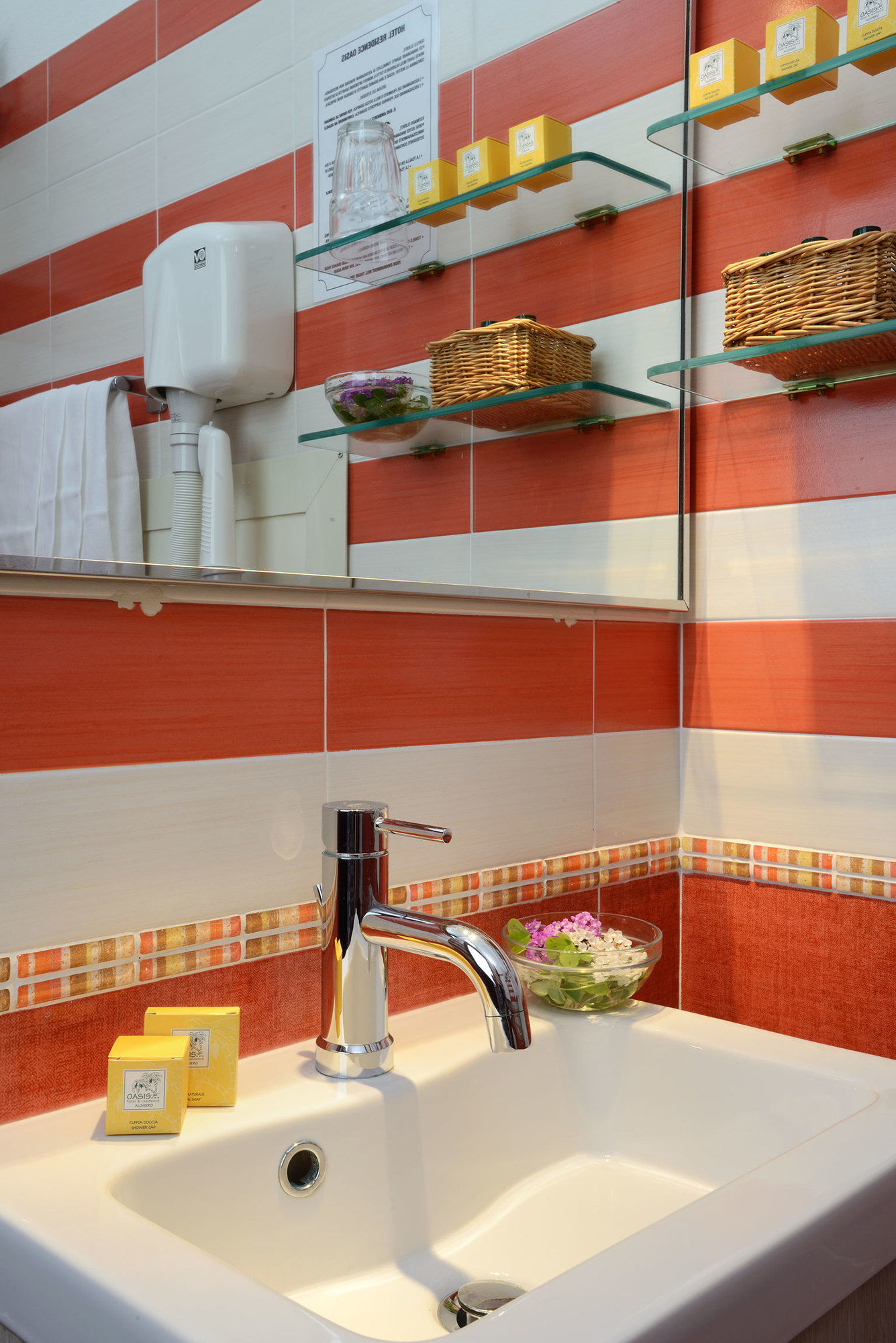 Фото Hotel Oasis