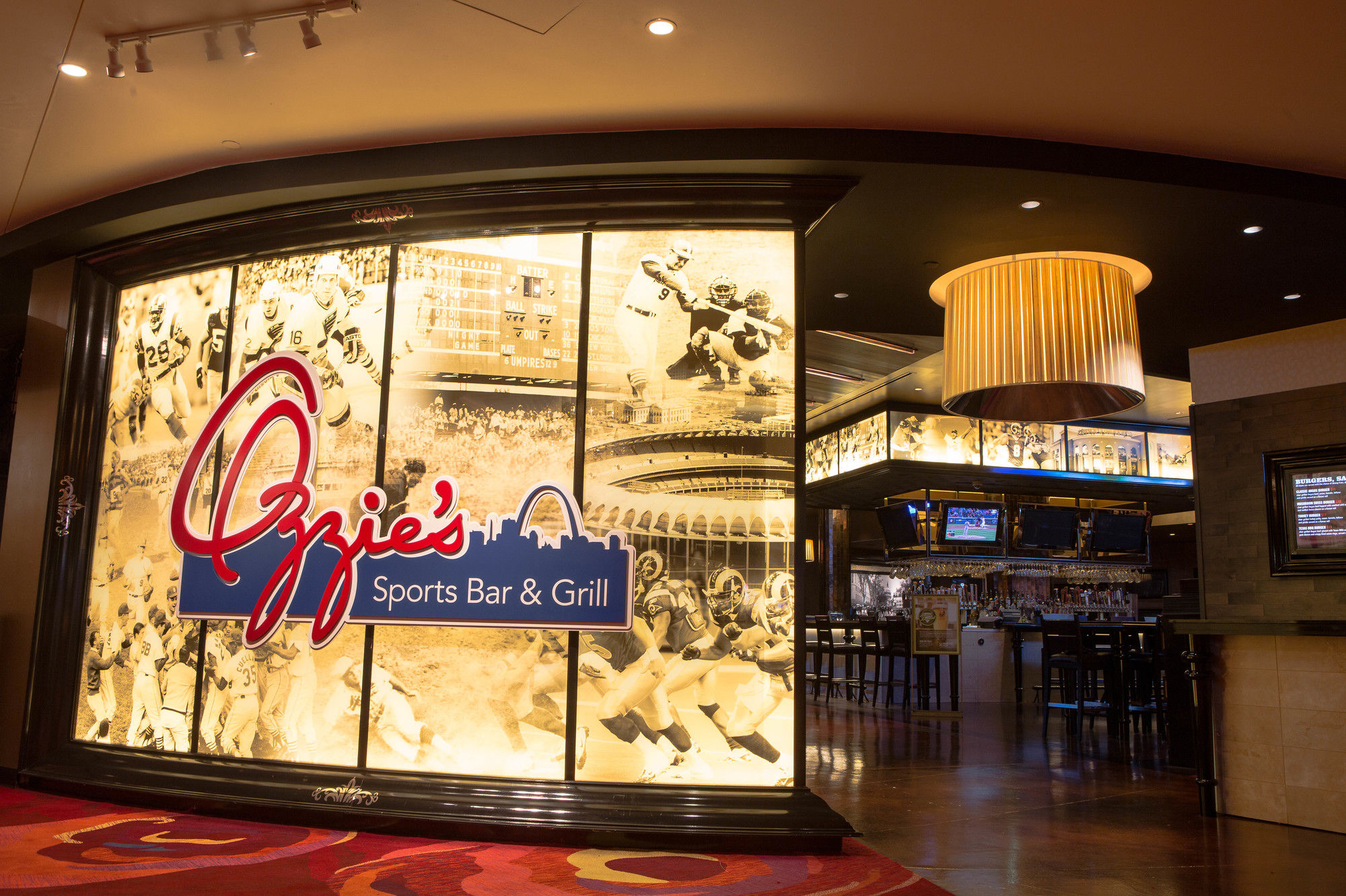 Фото HoteLumiere at the Arch