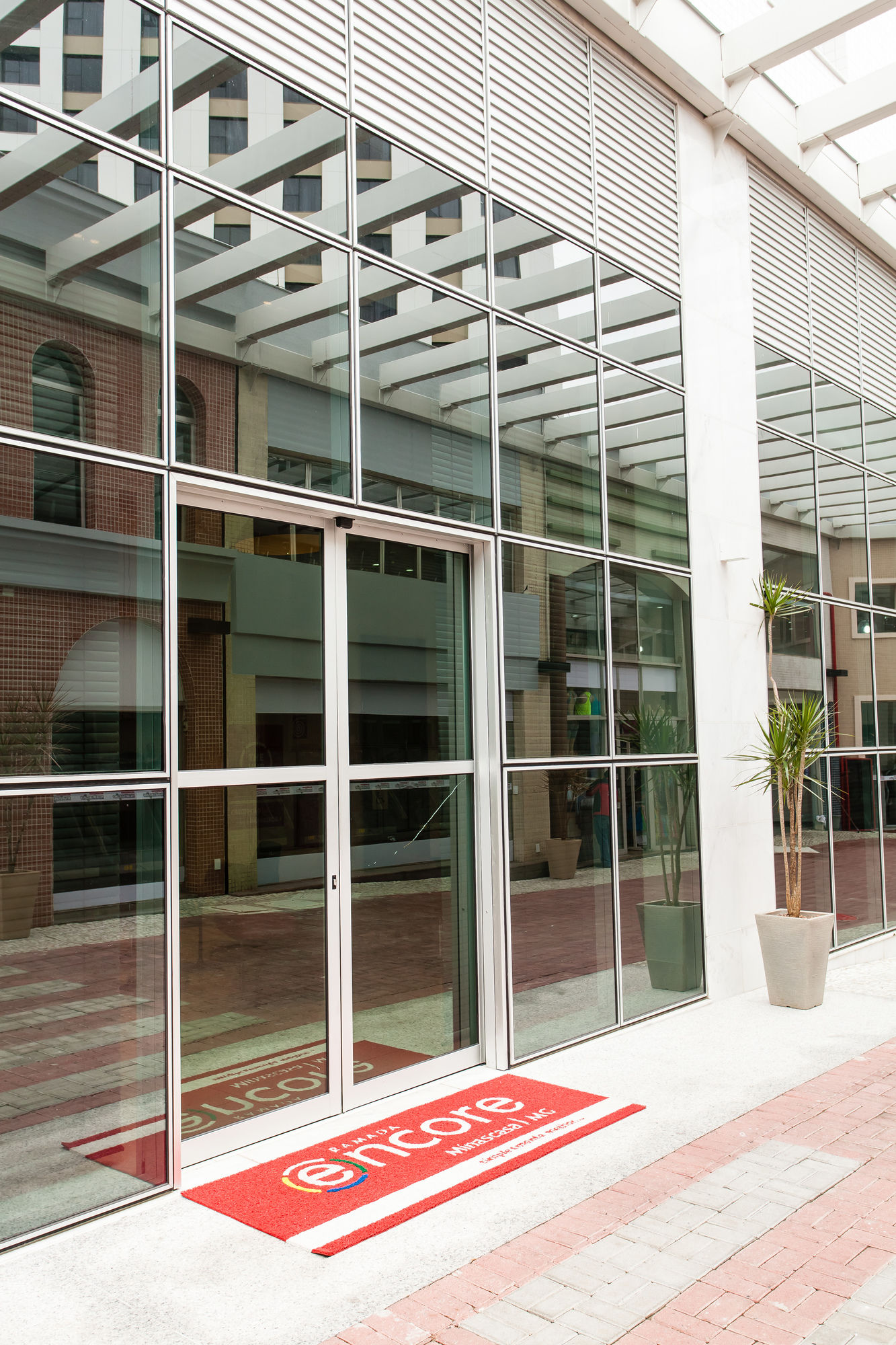 Фото Ramada Encore Belo Horizonte Minascasa